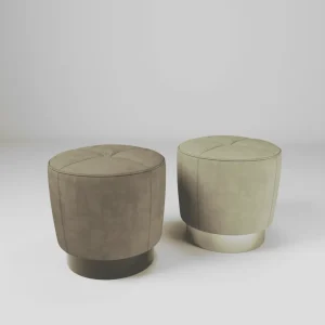 Sillas color oscuro con base